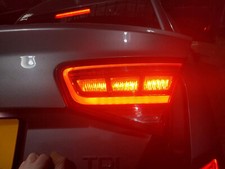 2013 AUDI A8L QUATTRO SE 4H MK3 4DRS SALOON REAR RIGHT INNER TAIL LIGHT *1686