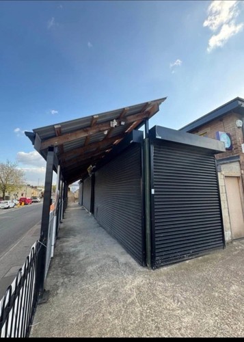 20ft 8ft shipping container - 20ft, x