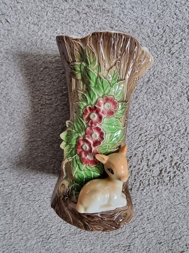 Hornsea royal fauna vase log - fauna,