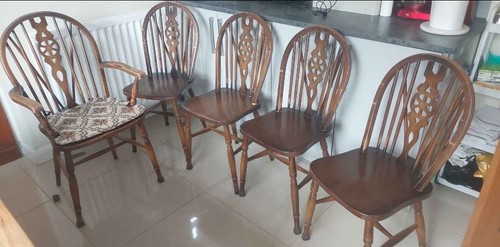 Traditional antique windsor - traditional,