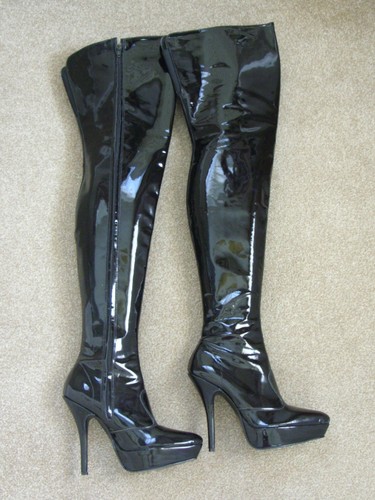 Vintage fantasy shoes black - vintage,