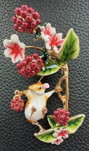 Vintage style brooch - vintage, naughty