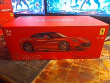 1:18 scale Bburago Ferrari