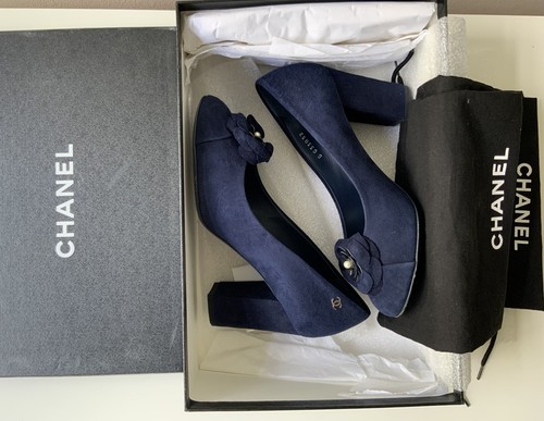Chanel blue suede - blue, leather
