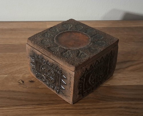 Studio pottery square trinket - square,