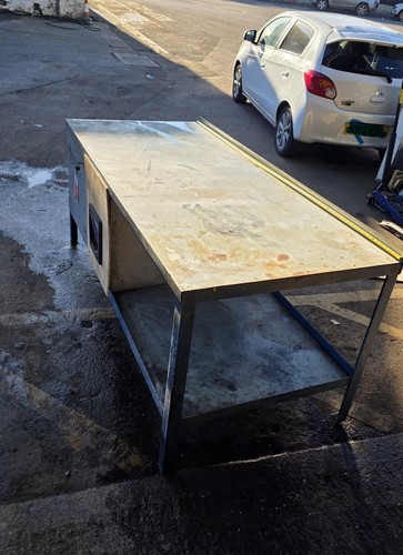 Extra large metalwork - extra-large,