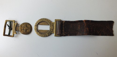 Vintage old boy scout - scout, brass