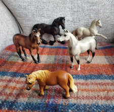 Bundle of 5 Model Horses Papo
