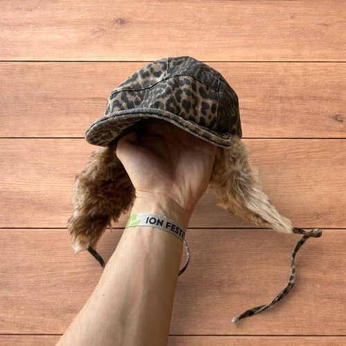 Vintage style trapper - , russian