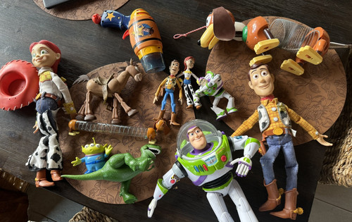 Disney pixar toy - disney, buzz