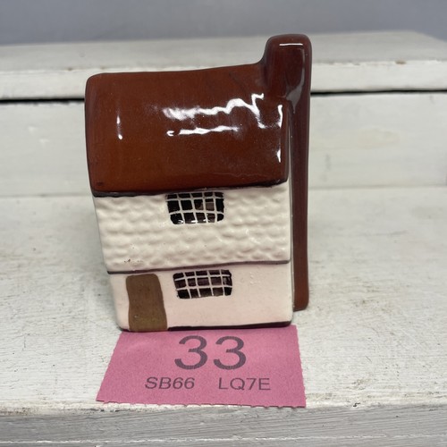 Tile hung cottage - no,