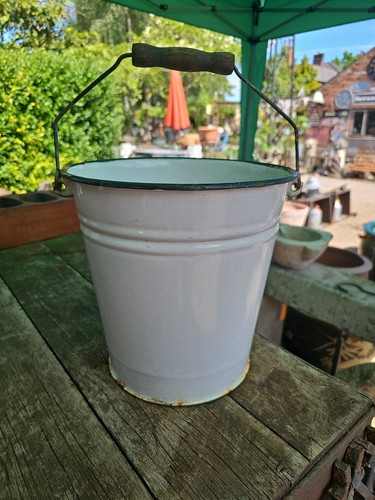 Vintage white enamel bucket - white,