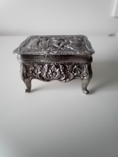 Vintage silver metal trinket - vintage,