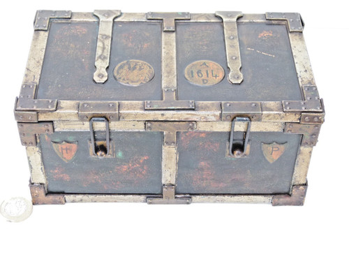Rare vintage iron - rare, chest"