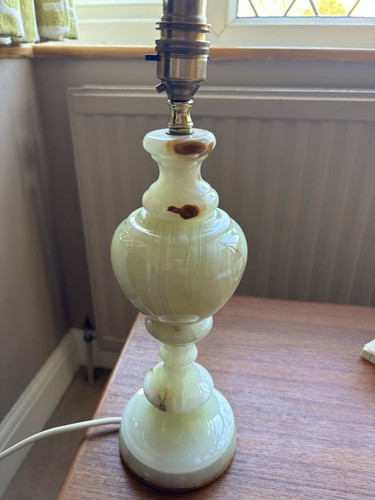 Onyx table lamp - table,