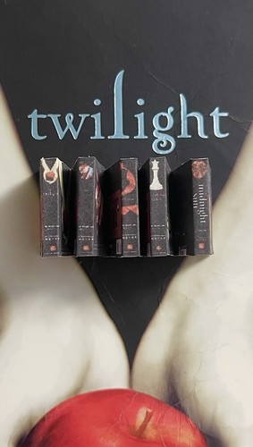 Miniature twilight book - book, series