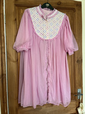 Vintage 1950’s Beautiful