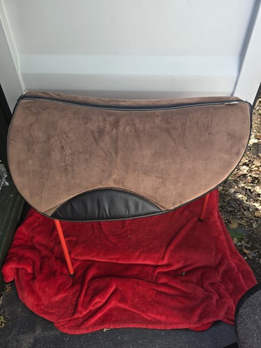 Western saddle pad size - western,