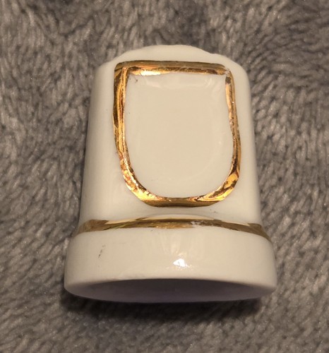 Vintage white with gold - vintage, tone