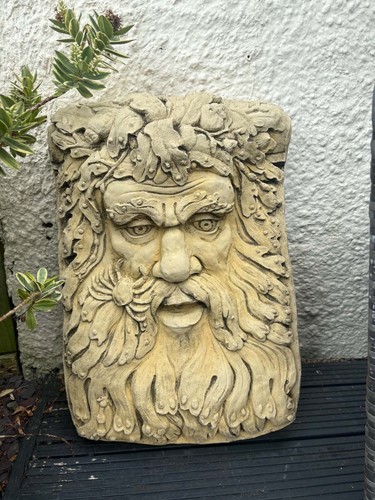 Fountain mask water feature - water,