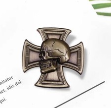 GERMAN SKULL AND CROSS BIKER HEAVY ENAMEL PIN BADGE 