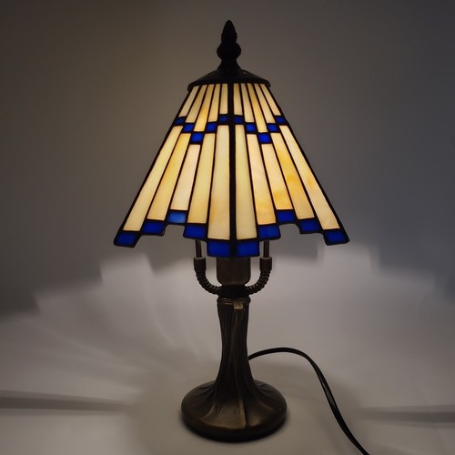 Art deco tiffany style table - art,