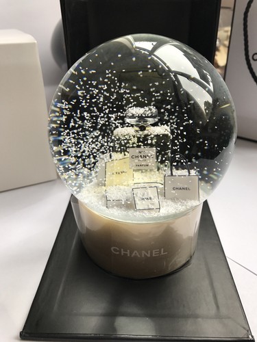 Chanel gold perfume - gold,