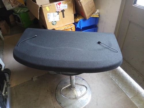 Rear parcel shelf load - parcel,