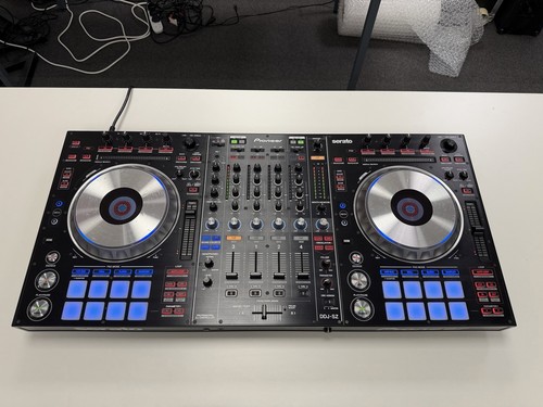 Pioneer ddj professional - ddj-sz,