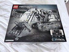 BNIB LEGO Technic 42100