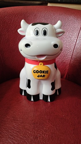 Mooing cow cookie jar 1992 - cow,