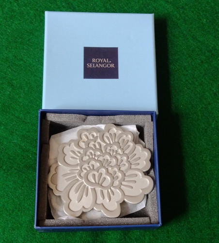 Royal selangor pewter - royal, floral