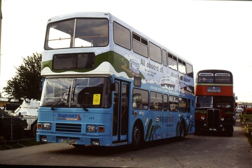 35mm original colour bus slide - 35mm,