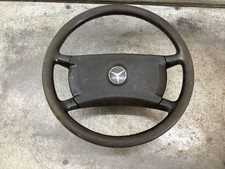 Mercedes-Benz W123 1983