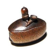 Japan Antique Netsuke chestnut