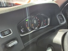 INSTRUMENT CLUSTER VOLVO V60