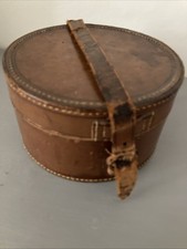 Vintage Round Brown Leather Gentleman’s  Collar Box With Strap & Buckle 6”x3.5”