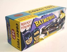 CORGI Batmobile 267 Matt Black Model Club re-issue - MINT