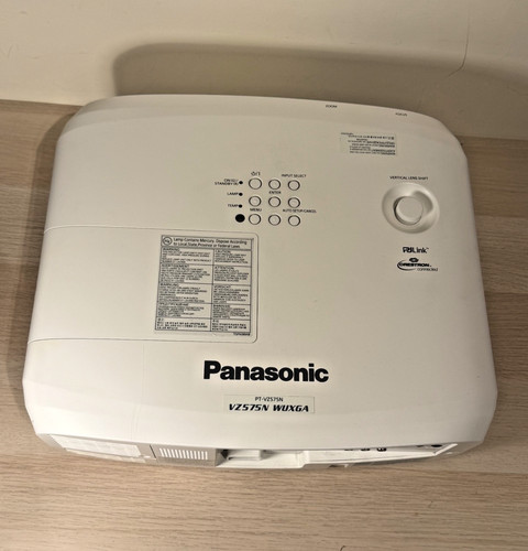 Panasonic vz575n wuxga - pt-vz575n,
