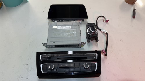 Bmw series f20 f21 lci - 1, sat