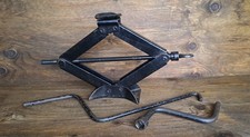 Classic Mini Scissor Jack with