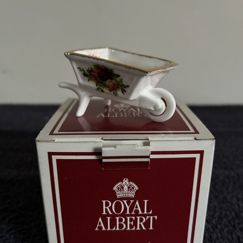 Royal albert old country - old, roses