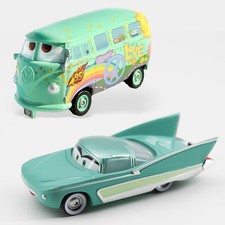 MCQUEEN 1.0 vs HALF DINOCO