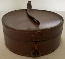 Collectable Vintage Leather Collar Box **See Description**