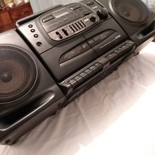 Panasonic RX-DT600 Portable