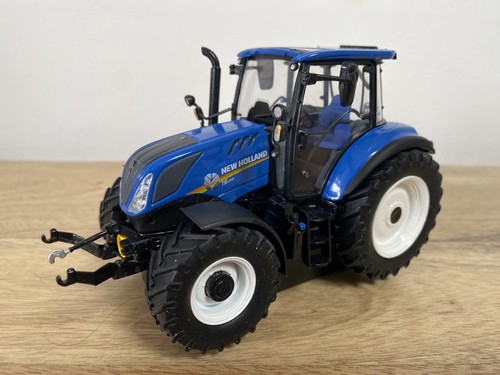 Universal hobbies new holland - universal,