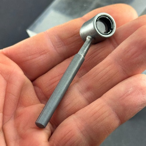 Rare vintage miniature metal - rare,