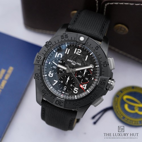 Breitling avenger b01 - breitling,