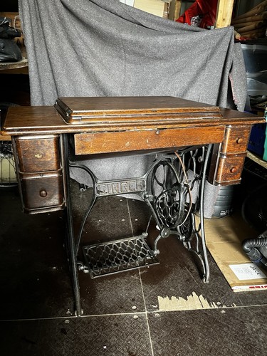 Singer treadle sewing machine - singer,