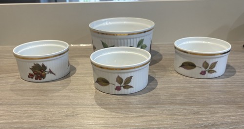 Royal worcester evesham - royal, gold